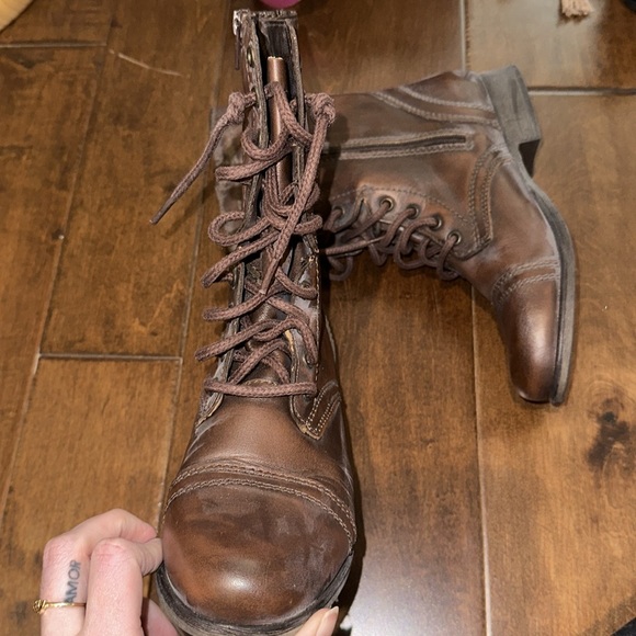 TROOPA Steve Madden - Picture 2 of 2